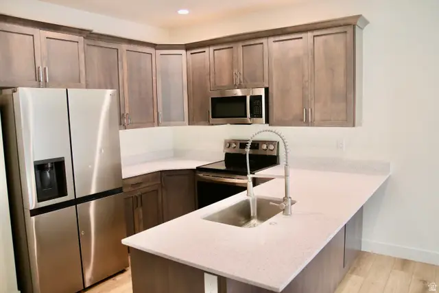 884 N Glen Eagle, Tooele, UT 84074 - #2