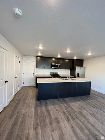 229 N Main St, Smithfield, UT 84335 - #2