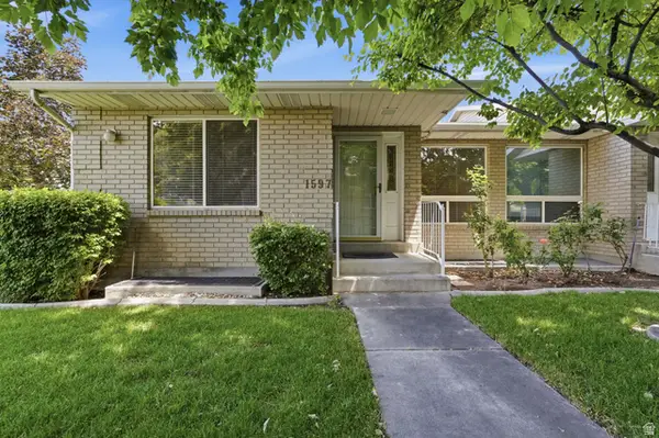 1597 W Cornerstone Way, South Jordan, UT 84095