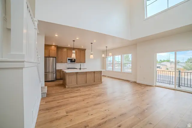 5784 W Lost View Way S #1-3, West Valley City, UT 84118 - #2