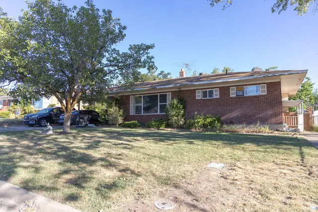 2105 W 3875 S, Roy, UT 84067 - #1