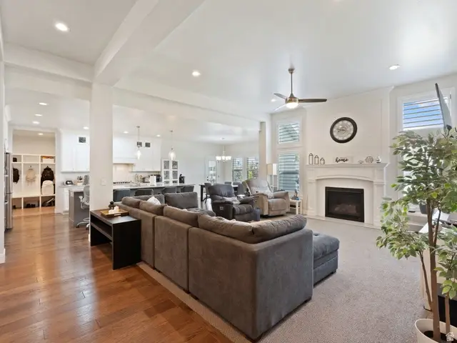 78 W Danbury Ln N, Stansbury Park, UT 84074 - #2