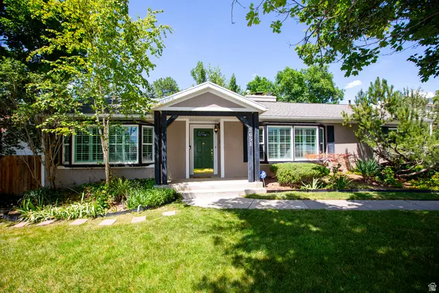 2651 E Lincoln Ln, Holladay, UT 84124 - #2