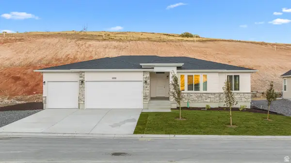 1781 S Windsong Dr #384, Santaquin, UT 84655