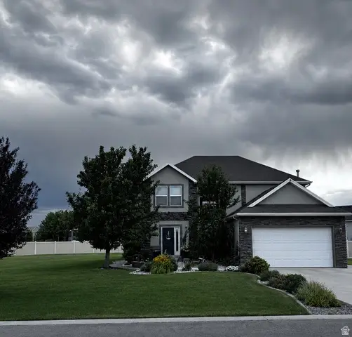 136 Harvest Ln, Grantsville, UT 84029