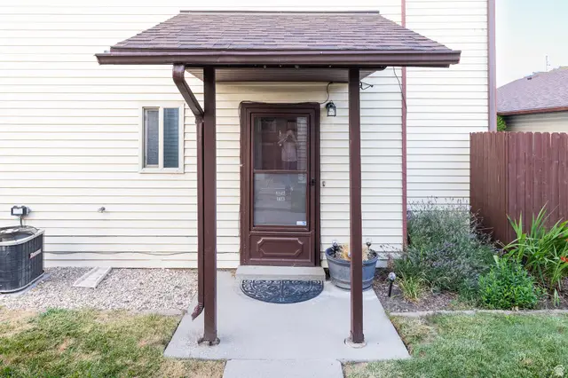 2000 W Stone Creek Dr, West Valley City, UT 84119 - #1