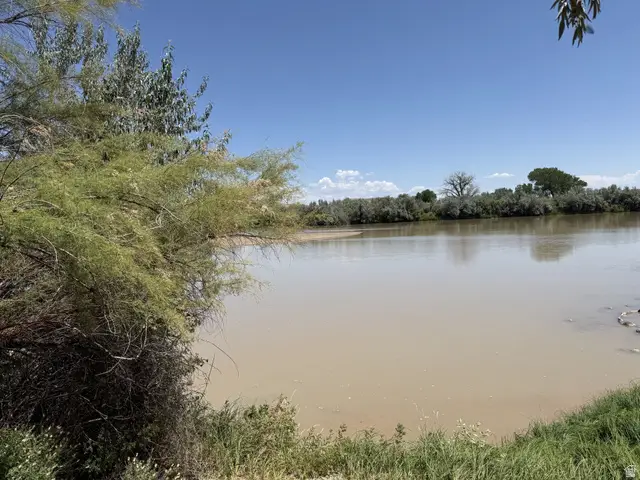 1004 E Horseshoe Bend Rd, Vernal, UT 84078 - #3