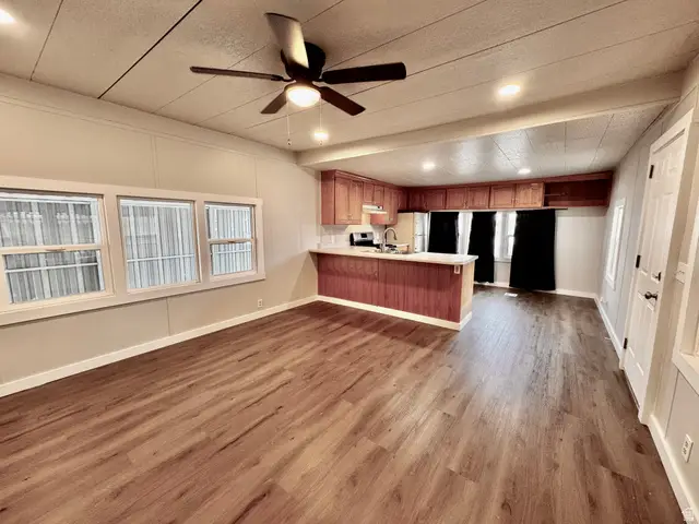 158 Cushing Way, Layton, UT 84041 - #3