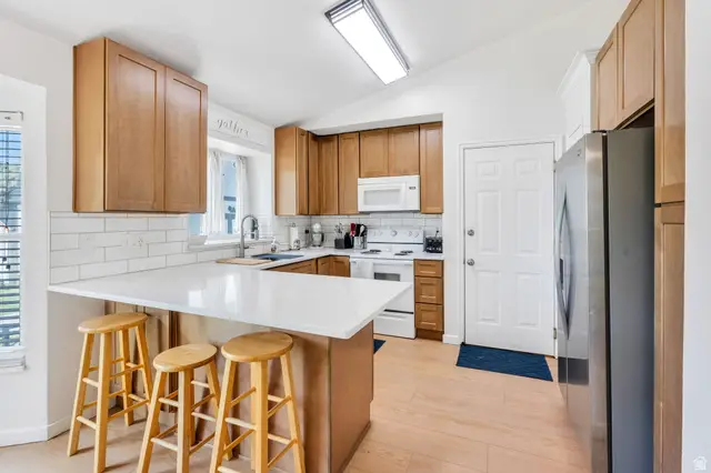 675 W 2180 N, Lehi, UT 84043 - #3