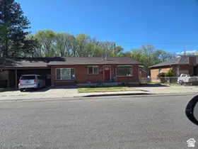 490 S Averett Ave, Springville, UT 84663 - #1
