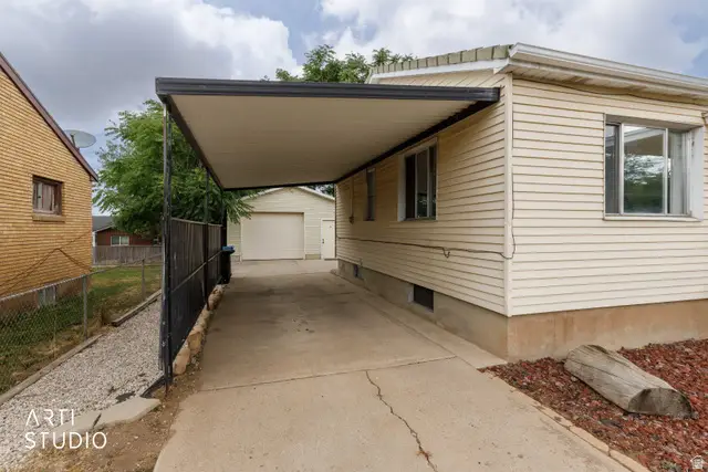186 W 4800 S, Washington Terrace, UT 84405 - #3