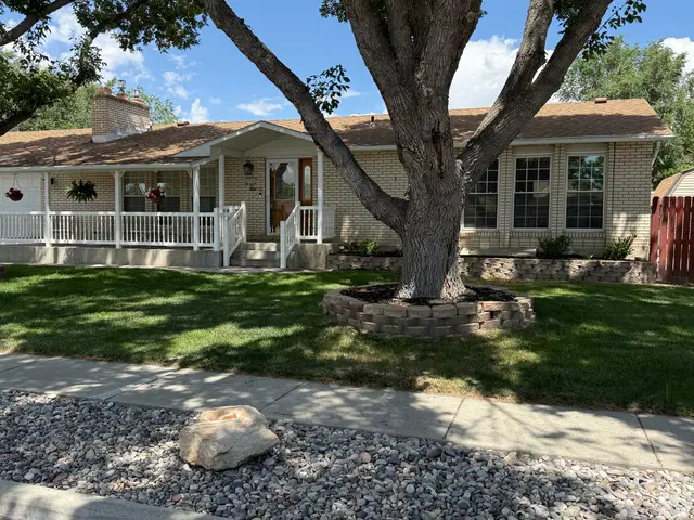 2492 W Tierra Rose Dr S, Taylorsville, UT 84129 - #1