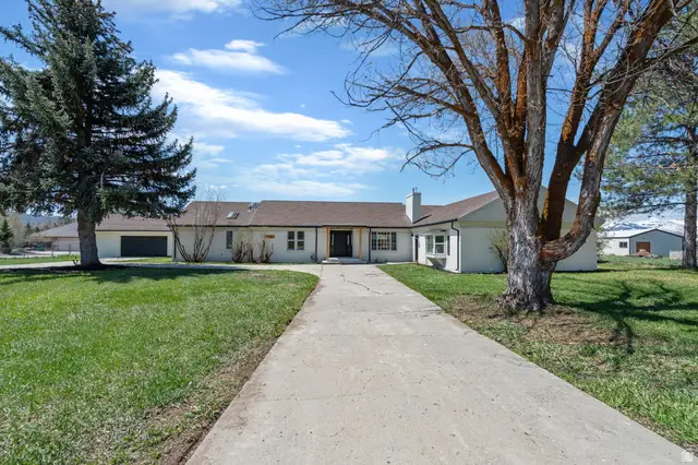 567 S 8850 E, Huntsville, UT 84317 - #2