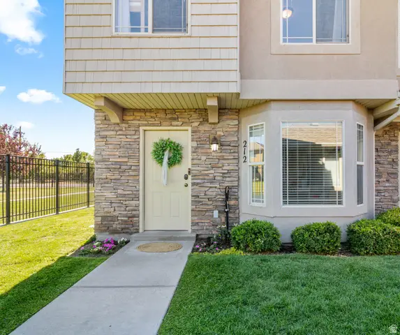 212 S Tamarak Cir, Lehi, UT 84043 - #2