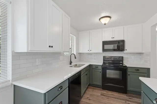 2866 W 1700 N, Clinton, UT 84015 - #2