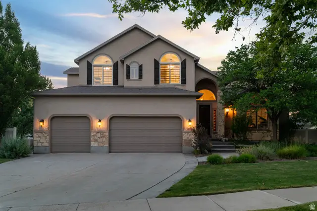 1675 E Prescott Dr, Sandy, UT 84092 - #1