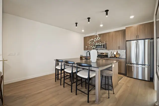 4046 S Sandridge Dr W #UNIT 4, Roy, UT 84067 - #3