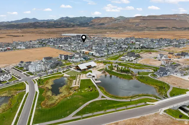 11623 S Silver Pond Dr, South Jordan, UT 84009 - #2