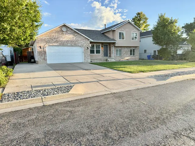 949 W 4100 S, Riverdale, UT 84405 - #1