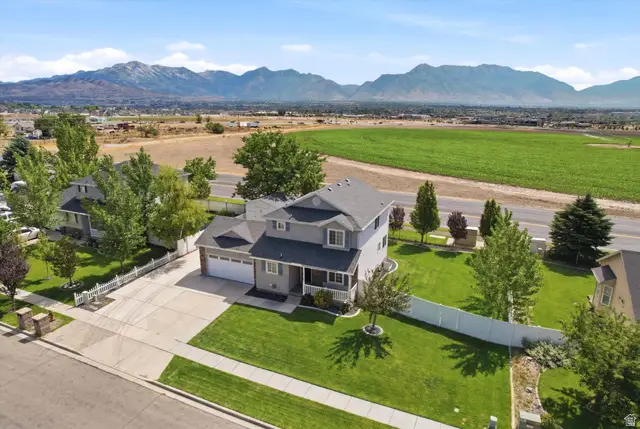 1128 N Mustang Ln W, Saratoga Springs, UT 84045 - #3