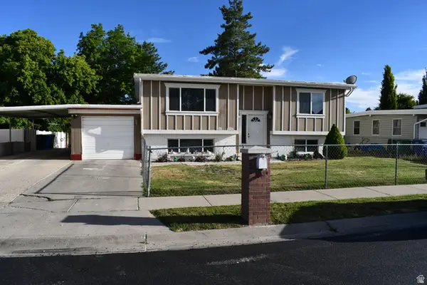 1325 W Sunburst Dr S, West Jordan, UT 84084
