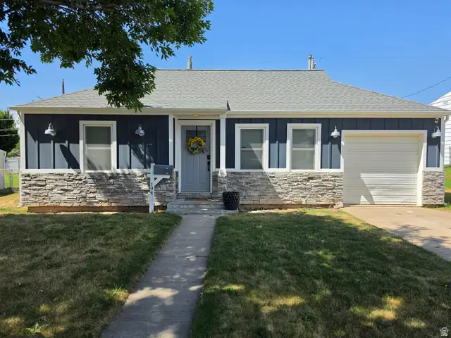 194 W 1900 N, Sunset, UT 84015 - #1