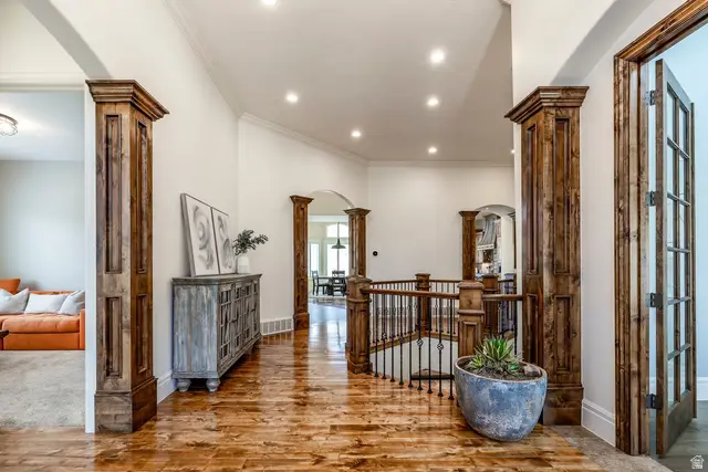 407 E Hidden Lake Dr, Bountiful, UT 84010 - #3