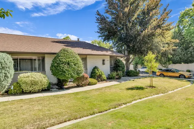 1579 E 5975 S, Salt Lake City, UT 84121 - #3