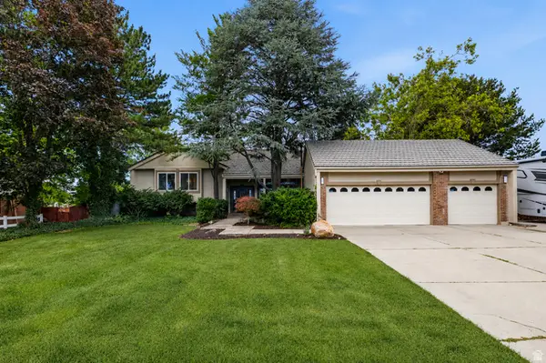 4129 W Donibristle Cir, South Jordan, UT 84009