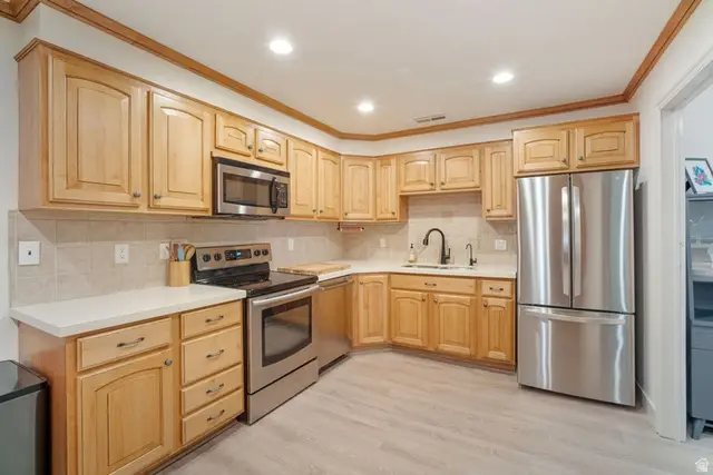 939 S Donner Way #101, Salt Lake City, UT 84108 - #3