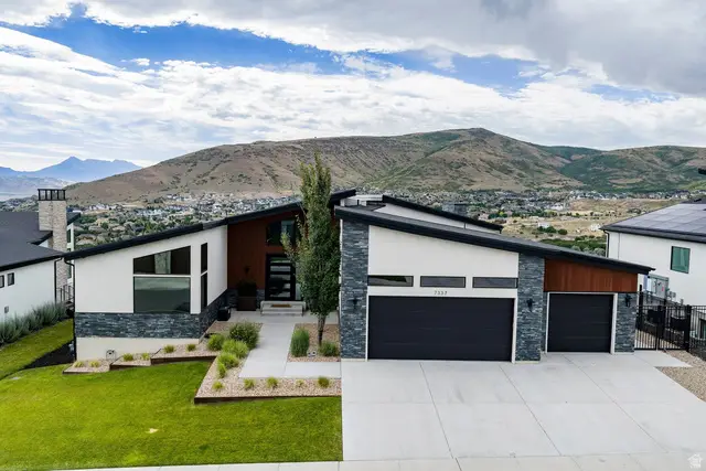 7337 W Summit Crest Cir, Herriman, UT 84096 - #1