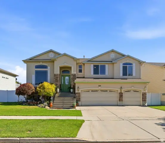 969 W Foxboro Dr S, North Salt Lake, UT 84054