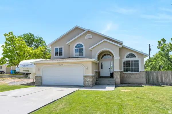 1225 W Matthews Way, Riverton, UT 84065