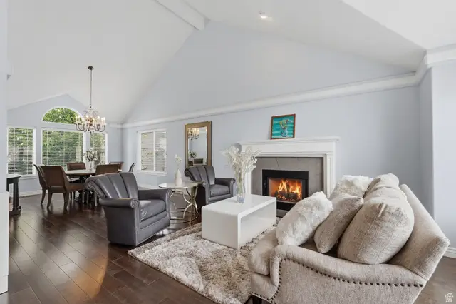 3439 E Canyon Cove Dr, Holladay, UT 84121 - #3