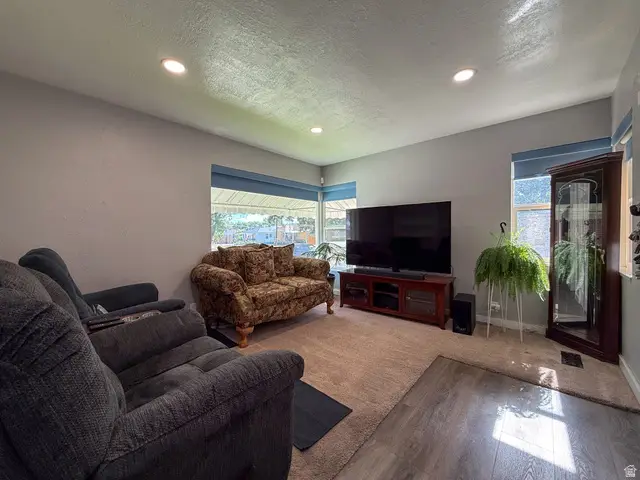 674 N 400 E, Price, UT 84501 - #3