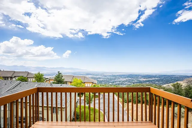 2011 E Stoneleigh Dr, Draper, UT 84020 - #2