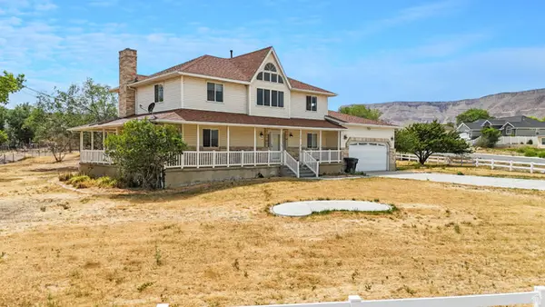 190 E 600 N, Ferron, UT 84523