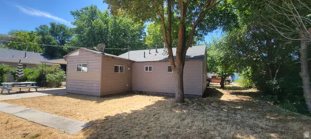 1730 S Center Ave, Ogden, UT 84404 - #3