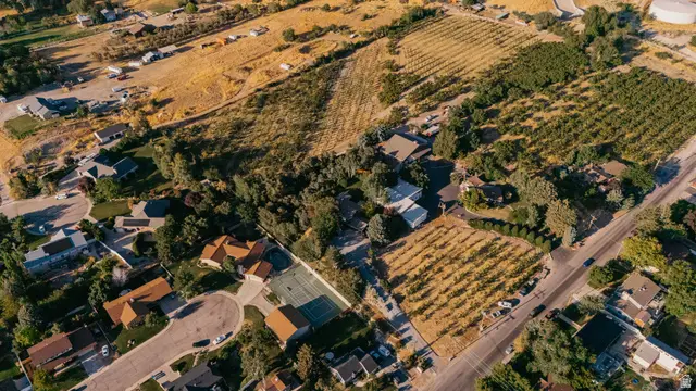 1525 E 200 S, Pleasant Grove, UT 84062 - #1