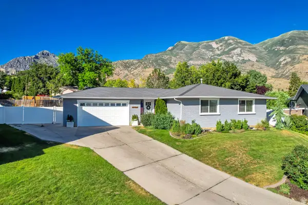 10061 N Poplar W, Cedar Hills, UT 84062