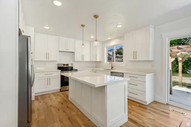 10061 N Poplar W, Cedar Hills, UT 84062 - #2