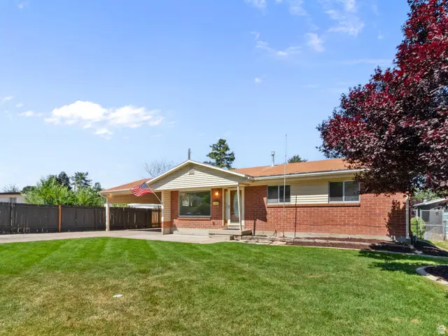 6566 S 2425 E, Cottonwood Heights, UT 84121 - #2
