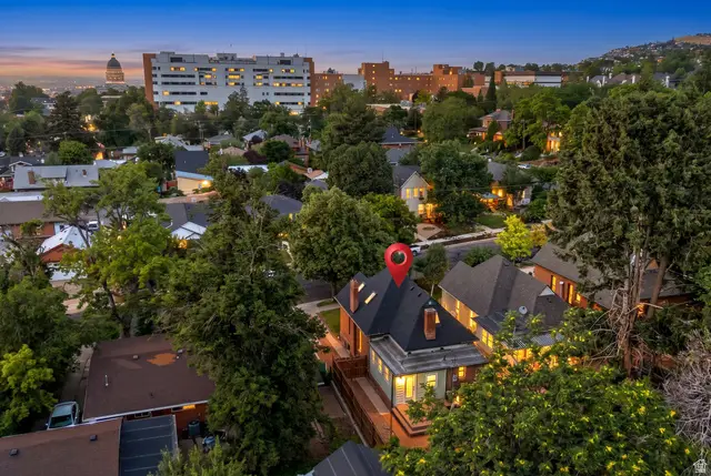 374 N F St E, Salt Lake City, UT 84103 - #3