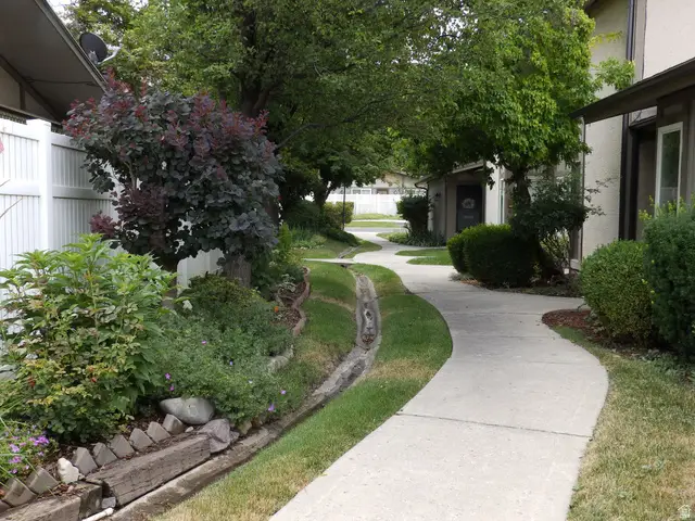 1570 E 5740 S, Taylorsville, UT 84129 - #1