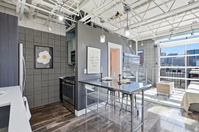360 W Broadway S #613, Salt Lake City, UT 84101 - #1