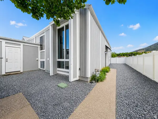1898 E 5775 S, South Ogden, UT 84403