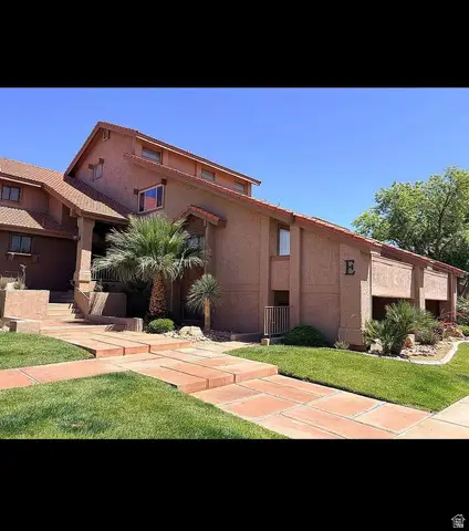 860 S Village Rd #E11, St. George, UT 84770