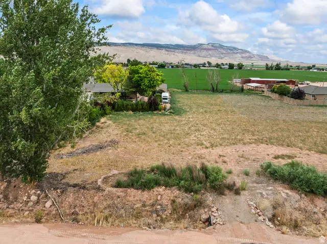 545 E 700 N, Richfield, UT 84701 - #3