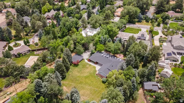 2185 E Applewood Ave S, Holladay, UT 84121 - #2