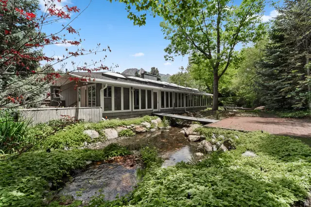 2185 E Applewood Ave S, Holladay, UT 84121 - #3